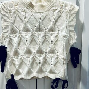 MABLE  Cropped White Knit Sweater with Black Bow Accents.  Size Large.